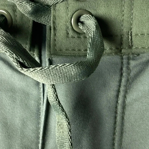 NWT OLD NAVY MENS SIZE 36 SWIM TRUNKS 9” INSEAM OLIVE GREEN TAN STRIPES - Picture 6 of 14